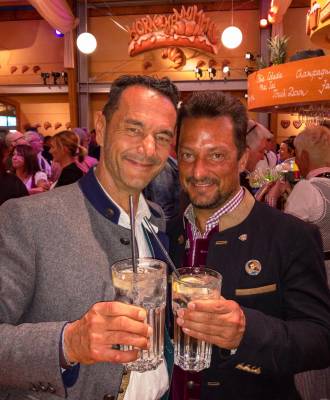 PHOTO-2018-10-17-15-48-10-3.jpg