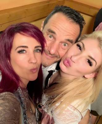 PHOTO-2019-10-08-14-22-43-2.jpg